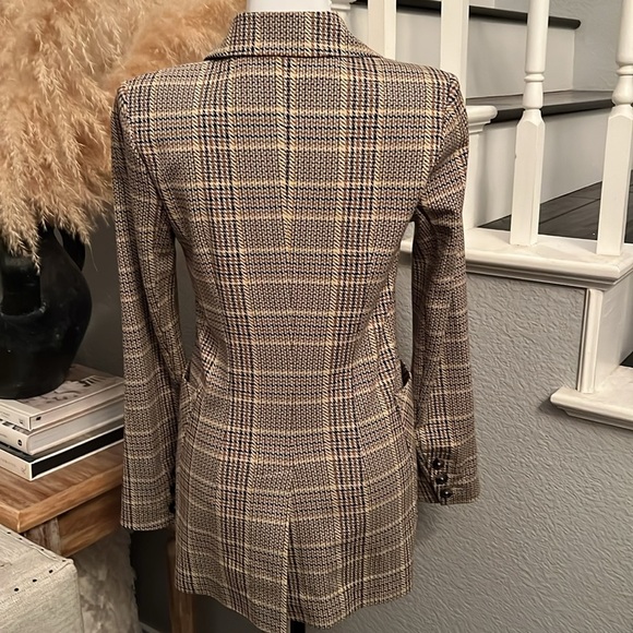 CAbi Pastime Plaid Notched Collar Patch Pocket Blazer Size 0 - Picture 6 of 8